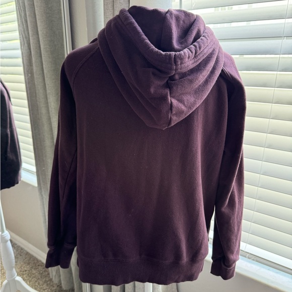 The North Face Burgundy Hoodie Small - Picture 2 of 6